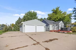 106 3rd St N, Dundas, MN 55019 - Photo 5