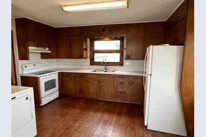 101 E Front Street, Claremont, MN 55924 - Photo 15