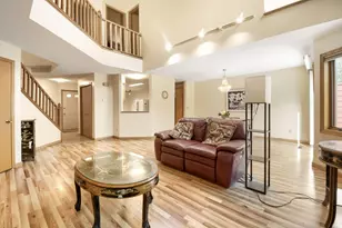 10695 53rd Ave N, Plymouth, MN 55442 - Photo 5