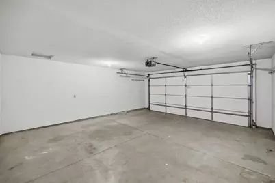585 Zumbrota Avenue, Zumbrota, MN 55992 - Photo 21