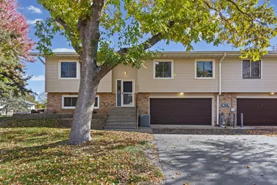 914 94th Avenue NE, Blaine, MN 55434 - Photo 5