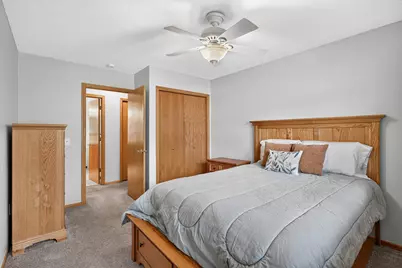 4303 Clemson Circle #B, Eagan, MN 55122 - Photo 19