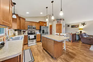224 Creekside Dr, Eagle Lake, MN 56024 - Photo 17