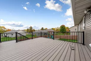 224 Creekside Dr, Eagle Lake, MN 56024 - Photo 15