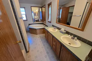 204 Congdon Ave, Coleraine, MN 55722 - Photo 9