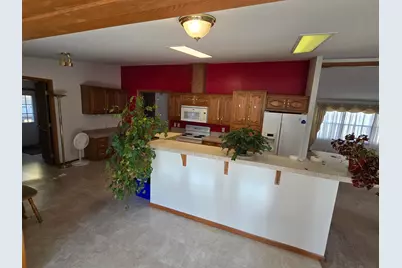 204 Congdon Avenue, Coleraine, MN 55722 - Photo 11