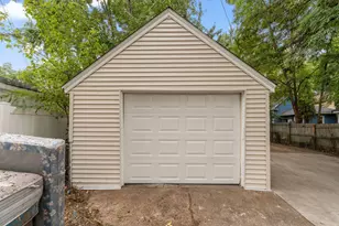1223 Reaney Ave, Saint Paul, MN 55106 - Photo 39