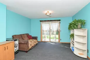 8743 Queens Gardens N, Brooklyn Park, MN 55443 - Photo 17