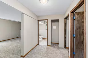 1335 Ches Mar Ln, Eagan, MN 55123 - Photo 29