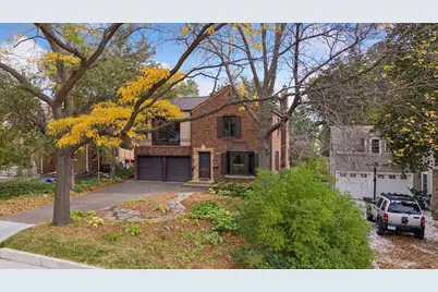 1384 Como Boulevard E, Saint Paul, MN 55117 - Photo 3
