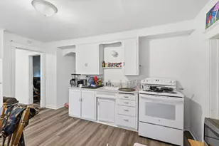 1208 S 2nd Ave W, Virginia, MN 55792 - Photo 5