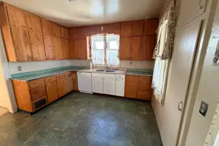 915 4th St S, Stillwater, MN 55082 - Photo 3
