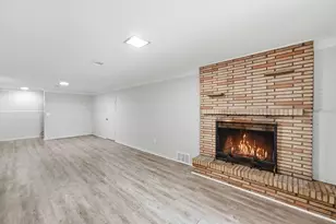 7549 University Ave NE, Fridley, MN 55432 - Photo 21