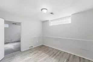 7549 University Ave NE, Fridley, MN 55432 - Photo 23