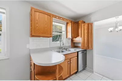 7549 University Avenue NE, Fridley, MN 55432 - Photo 9