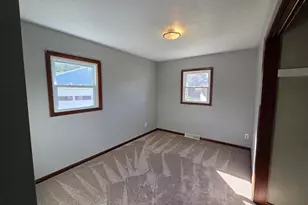 113 S 7th Ave, Albert Lea, MN 56007 - Photo 13
