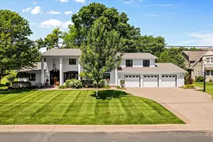 6716 W Shore Dr, Edina, MN 55435 - Photo 13