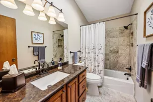 4292 Eagle Crest Dr, Eagan, MN 55122 - Photo 13