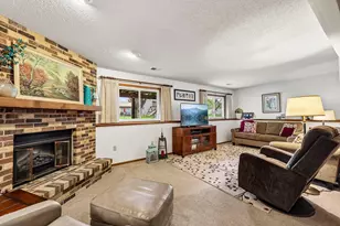 4292 Eagle Crest Dr, Eagan, MN 55122 - Photo 21