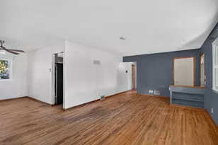 7725 Pearson Ct, Brooklyn Park, MN 55444 - Photo 5