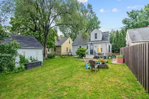 1133 California Ave W, Saint Paul, MN 55108 - Photo 7