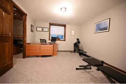 624 Hennes Avenue, Shakopee, MN 55379 - Photo 25