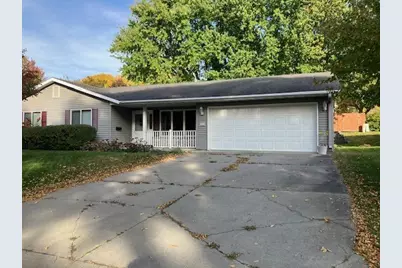1608 NE 4th Street, Waseca, MN 56093 - Photo 1