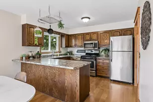 6364 Crosby Ave, Inver Grove Heights, MN 55076 - Photo 9