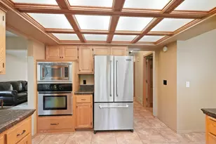 12560 Dorchester Trail, Apple Valley, MN 55124 - Photo 9