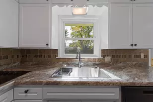 617 13th St NE, Owatonna, MN 55060 - Photo 5