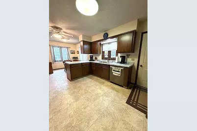 220 3rd Avenue NE, Plainview, MN 55964 - Photo 15