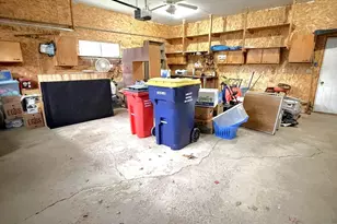 220 3rd Ave NE, Plainview, MN 55964 - Photo 33