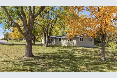 805 Golf Avenue SW, Pine City, MN 55063 - Photo 3