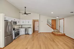3612 Gershwin Ln N, Oakdale, MN 55128 - Photo 13