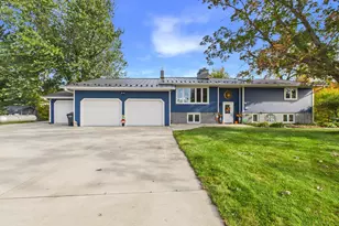 44538 Saukview Dr, Sauk Centre Township, MN 56378 - Photo 3