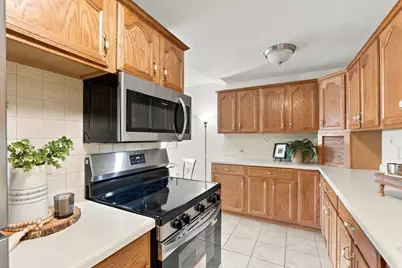 329 Geneva Avenue N #307, Oakdale, MN 55128 - Photo 3