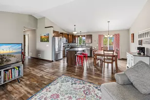 1578 18th St NE, Sauk Rapids, MN 56379 - Photo 5