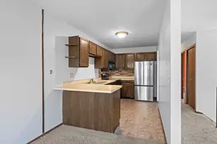 11971 71st Ave N, Maple Grove, MN 55369 - Photo 3
