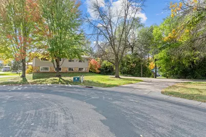 11971 71st Avenue N, Maple Grove, MN 55369 - Photo 45