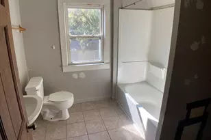 2319 W Broadway Ave, Minneapolis, MN 55411 - Photo 9