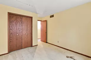 313 Brandywine Dr, Burnsville, MN 55337 - Photo 23
