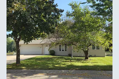 801 19th Street SE, Willmar, MN 56201 - Photo 1