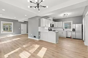 2533 Cedar Ave S, Minneapolis, MN 55404 - Photo 9