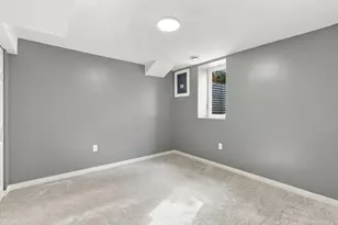 2533 Cedar Ave S, Minneapolis, MN 55404 - Photo 19
