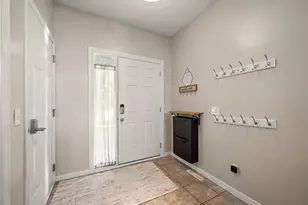 6982 Carlyle Rd, Woodbury, MN 55125 - Photo 5