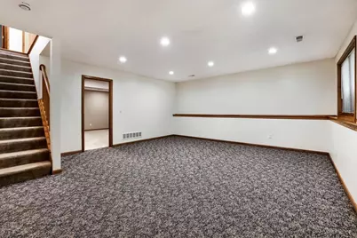 9224 Blackoaks Lane N, Maple Grove, MN 55311 - Photo 17