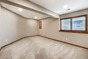 9224 Blackoaks Ln N, Maple Grove, MN 55311 - Photo 27