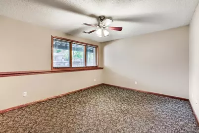 9224 Blackoaks Lane N, Maple Grove, MN 55311 - Photo 25