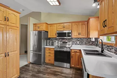 917 Sellards Drive, Dassel, MN 55325 - Photo 5