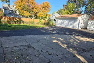1156 Galtier St, Saint Paul, MN 55117 - Photo 3